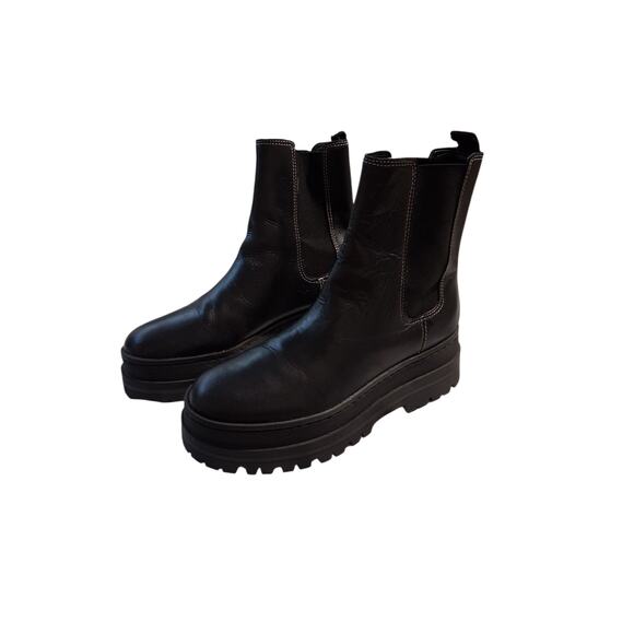 Marc Fisher Womens size 9 Pauline Chelsea Gothic Platform Chunky Leather Boots - Picture 4 of 12